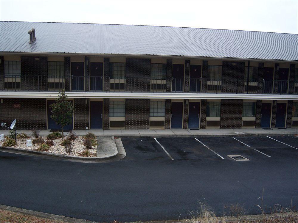 Days Inn Guntersville Kültér fotó